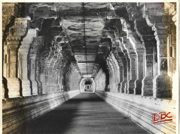 RAMESHWARAN : CORRIDOR OF THE TEMPLE