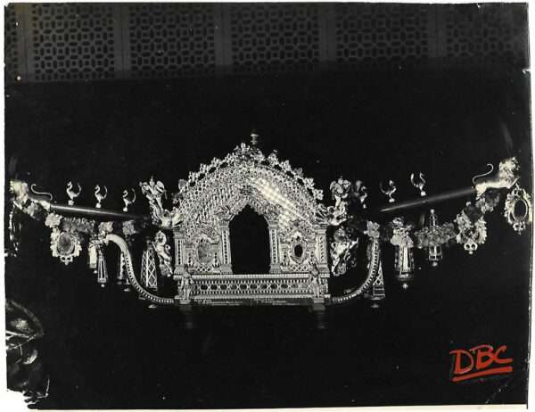 Palki (Metal) with glass decoration (Tanjore)