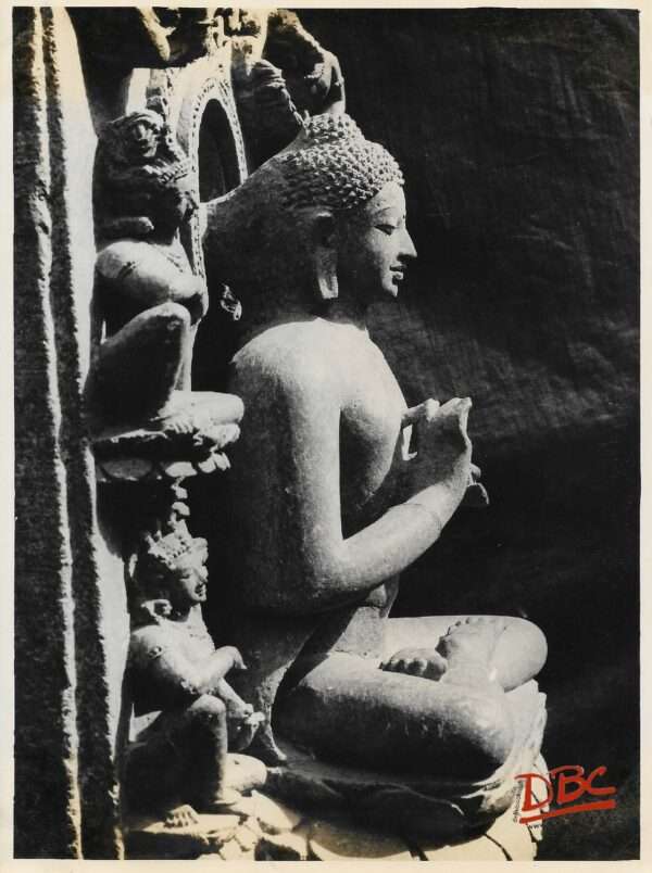 Ratnagiri : Side View of Budha